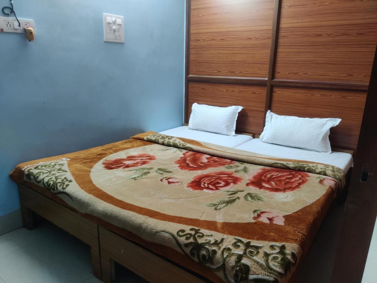 Matri Hotel&Banquets Patna  Bagian luar foto