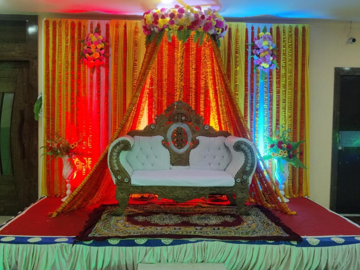 Matri Hotel&Banquets Patna  Bagian luar foto